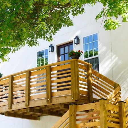 Park Carriage House Rest & Explore With Hollyhock Louisville Exterior photo